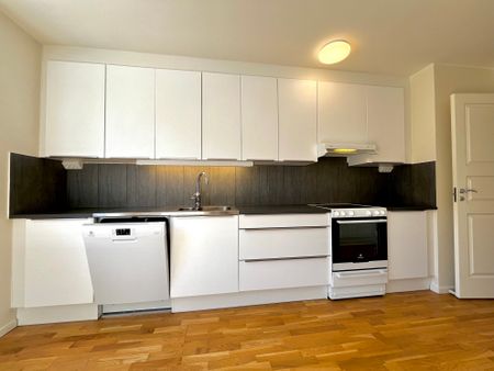 Jägaregatan 9 - Photo 2