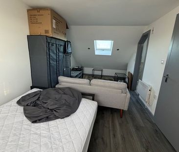 Room in a Shared House, Erskine Road, E17 - Photo 2