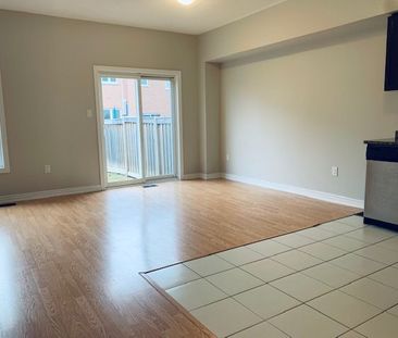 For Lease - 57 Luisa Street, Bradford West Gwillimbury, Ontario - Photo 3