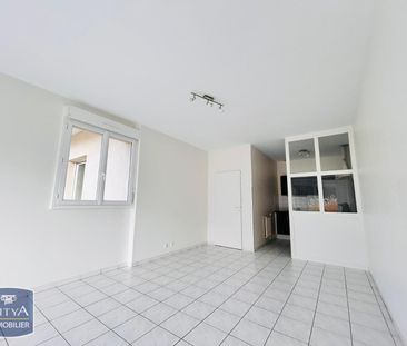 Location Appartement 2 pièces 58m² LAVAL 53000 - Photo 3