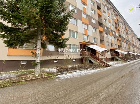Garsonka na prenájom 22m2, Rimavská Sobota - Fotografia 4
