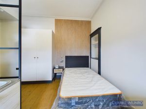 Borough Road, Middlesbrough - Photo 5