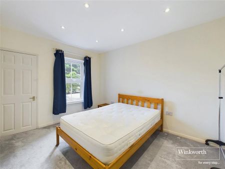 2 bedroom terraced house to rent - Photo 3