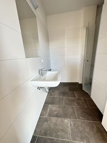 PROVISIONSFREI – Perfekt aufgeteilte, helle 3-Zimmer-Wohnung mit Balkon und KFZ-Abstellplatz im modernen Neubau - Foto 4