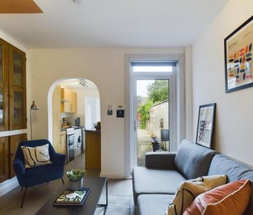 4 bedroom house to rent - Photo 2