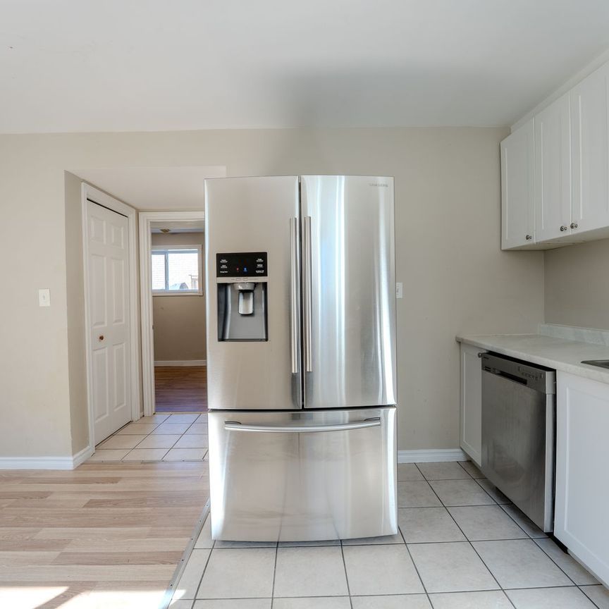 For Lease - 67 Iris Drive Unit# Lower, Wasaga Beach, Ontario - Photo 1