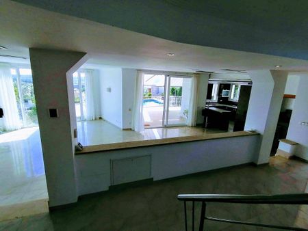 4 room luxury Villa for rent in Calvià, Spain - Photo 3