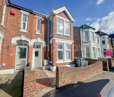 5 bedroom semi-detached house to rent - Photo 1