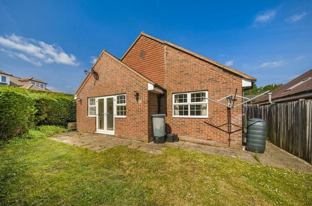 3 bedroom detached house to rent - Photo 1