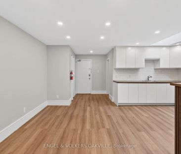 131 Lakeshore Road E #4 - Photo 5