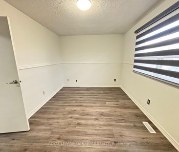 For Lease - 59 Jayfield Road Unit# Main, Brampton, Ontario - Photo 2