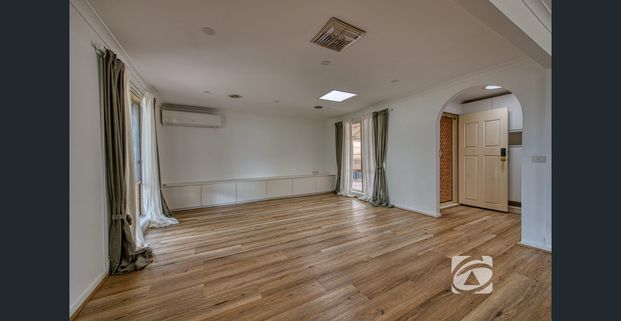 RENOVATED WITH STYLE & ROOM TO ENTERTAIN - Photo 1