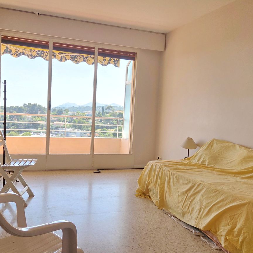 Location Appartement 3 pièces 76m² LE CANNET 06110 - Photo 1
