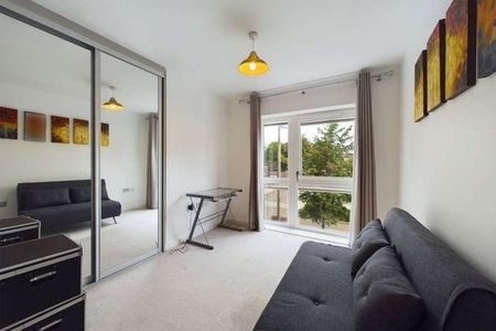 Arla Place, Ruislip, HA4 - Photo 4