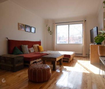 CESSION DE BAIL 4 1/2 meublé et équipé à Montréal ! - Photo 4