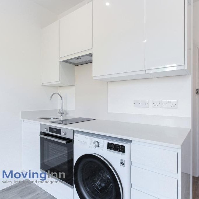 Studio to rent - Photo 1