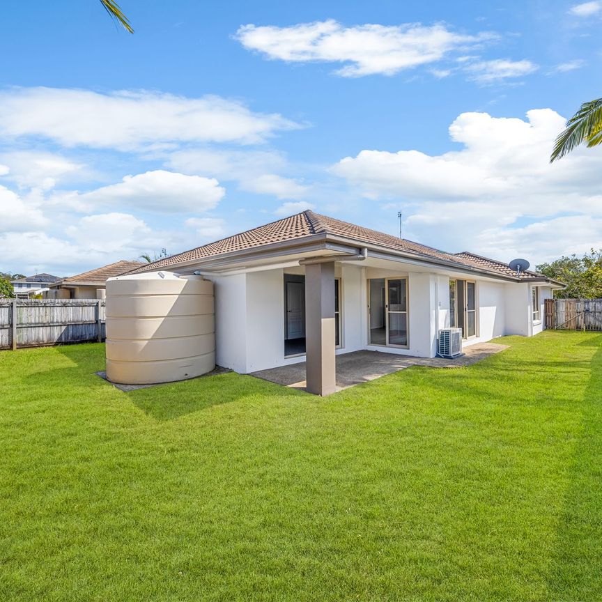 Four Bedroom Family Home - Photo 1