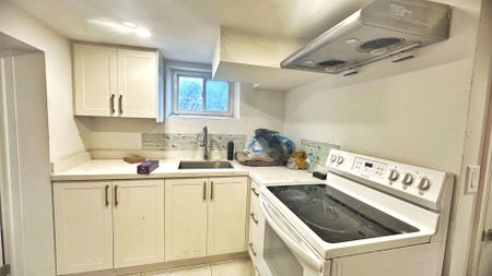 For Lease - 1018 Kennedy Road Unit# Basement A, Toronto, Ontario - Photo 2