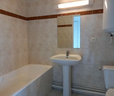 Location Appartement 2 pièces 29m² - Photo 4
