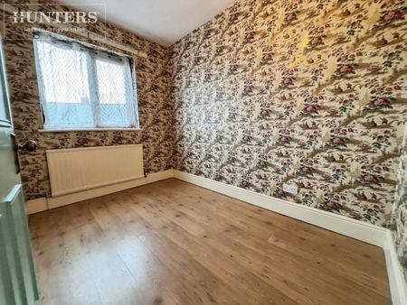 3 bedroom House To Let - Photo 5