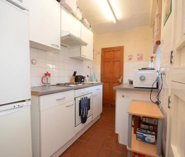 2 bedroom terraced house to rent - Photo 6