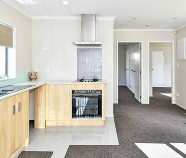 Comfort & Convenience - Photo 3