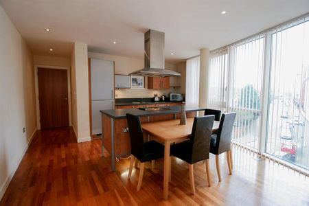 Glasshouse, 3 Canal Square - Photo 5