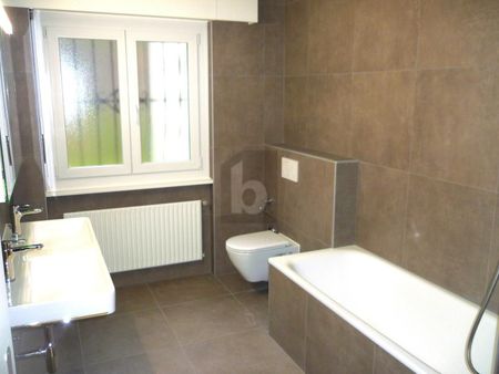 SPACIOUS, FAMILIAL AND MODERN - Photo 3