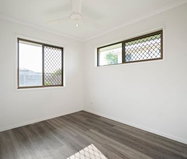 A Freshly Updated Family Home - Photo 5