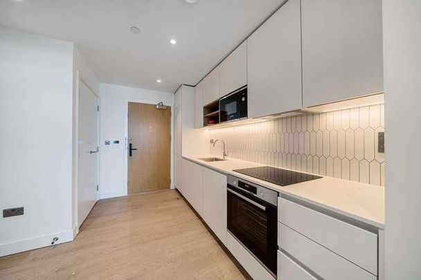 Park Lane, Wembley, HA9 - Photo 1