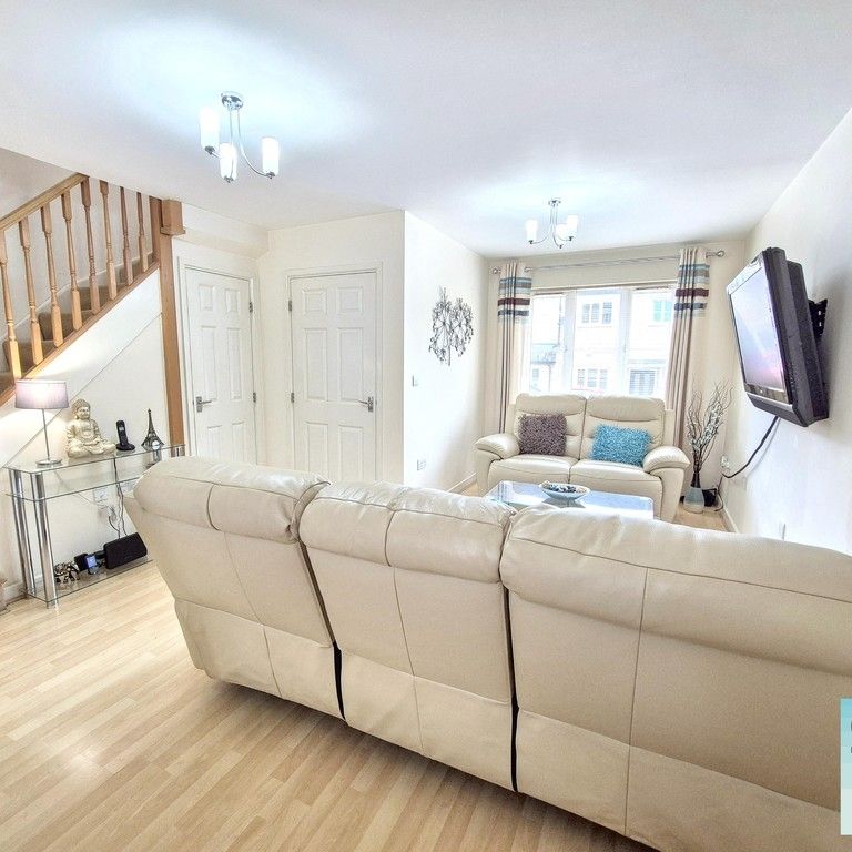 3 bed semi-detached house to rent in Longwood Leys, Woodmancote, GL52 - Photo 1