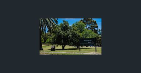 Spacious Family Home - Photo 5