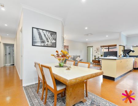 STUNNING 4 x 2 HOME IN MANNING - Photo 3