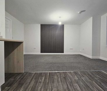 Sandwell Road - Photo 5