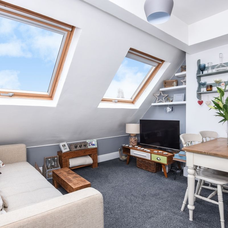 Longley Road, Tooting, London, SW17 - Photo 1