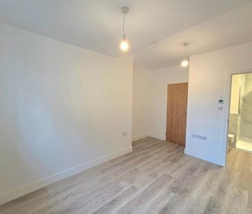 Falmouth, Falmouth, TR11 - Photo 4