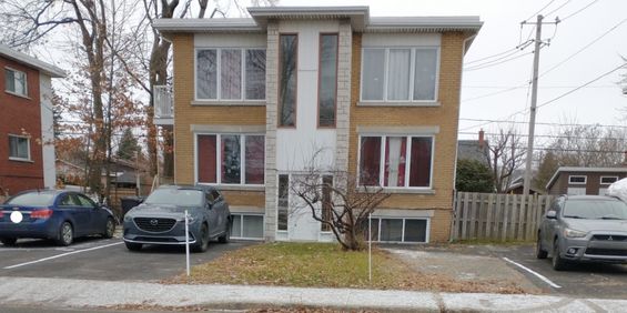 Grand 5 ½ Lumineux |Stationnement Double - Photo 3