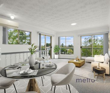 Stylish Apartment with Large Balcony and City Views! - Photo 2