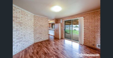 18 Archer Street, Utakarra, WA 6530 - Photo 2