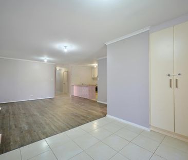 COSY FAMILY HOME IN CENTRAL LOCATION - Photo 6