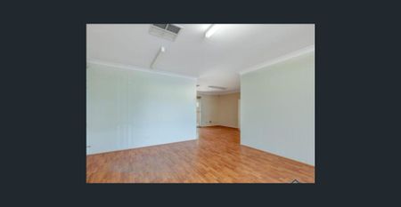 19 CHIDZEY DR, SEVILLE GROVE 3 BED HOUSE MIN 3MONTH LEASE - Photo 2