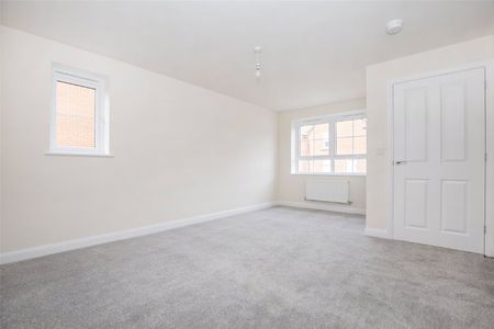 3 bedroom house to rent Haldane Drive, Cringleford, Norwich, NR4 - Photo 3