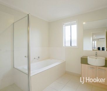 1 Lorne Way, Point Cook VIC, Belconnen - Photo 6