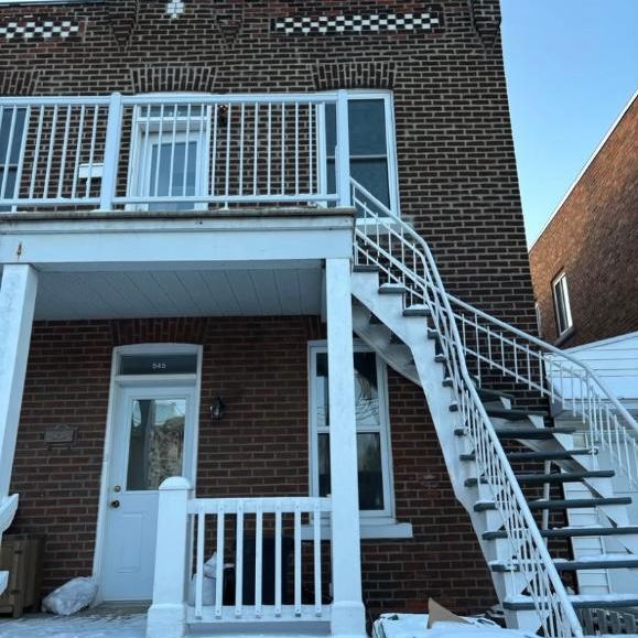 Grand 5 1/2 - Photo 1