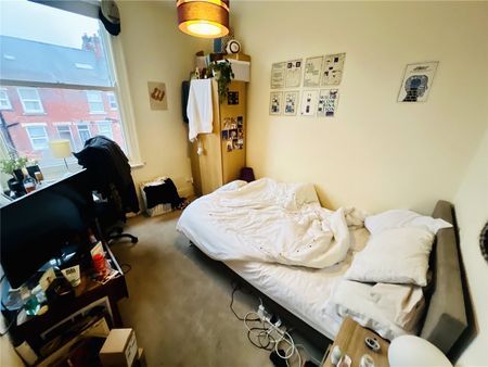 1 bedroom house to rent Methley Place, Leeds, West Yorkshire, LS7 - Photo 2