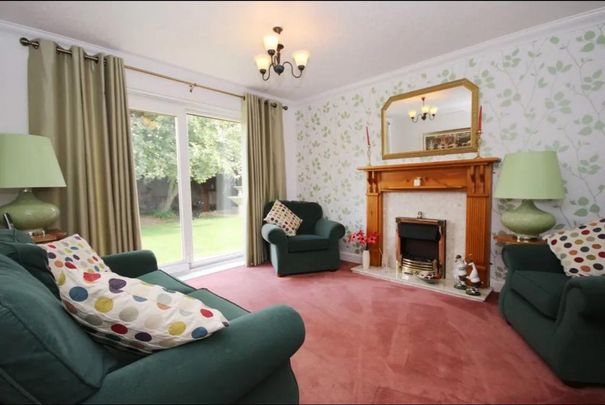5 bedroom detached house to rent - Photo 1