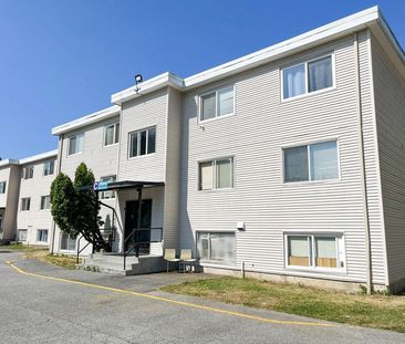 Hillside Place - Photo 3