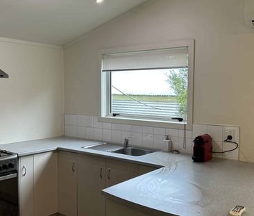 Garden Setting - Photo 4