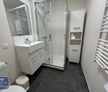 Location Appartement 2 pièces 47m² LOOS 59120 - Photo 3