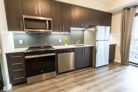 For Lease - 15 Queen Street Unit# 1105, Hamilton, Ontario - Photo 4